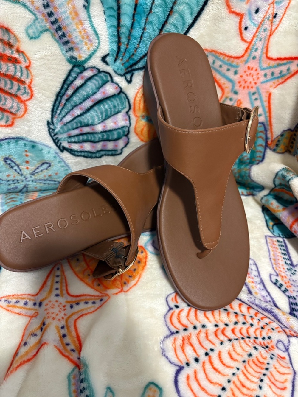 AEROSOLES Brown Leather Thong Sandals with Buckle